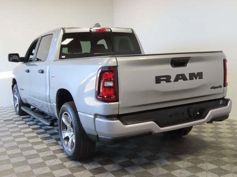 Used 2025 RAM 1500 Tradesman AWD/4WD image 3