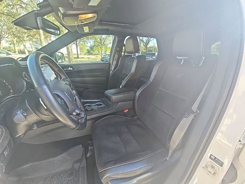 Used 2023 Dodge Durango R/T w/ Hemi Orange Plus Package image 29