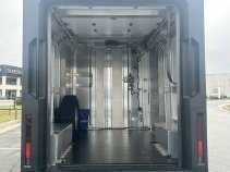 Used 2024 Chevrolet Brightdrop 400 w/ Commercial Equipment Package AWD/4WD image 9