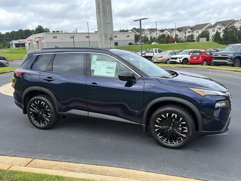 New 2026 Nissan Rogue Dark Armor FWD image 7