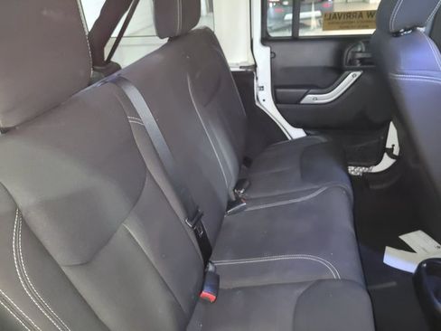 Used 2016 Jeep Wrangler Unlimited Sahara w/ Dual Top Group image 50