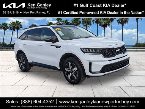 Certified 2023 Kia Sorento S w/ Panoramic Sunroof Package FWD image 1