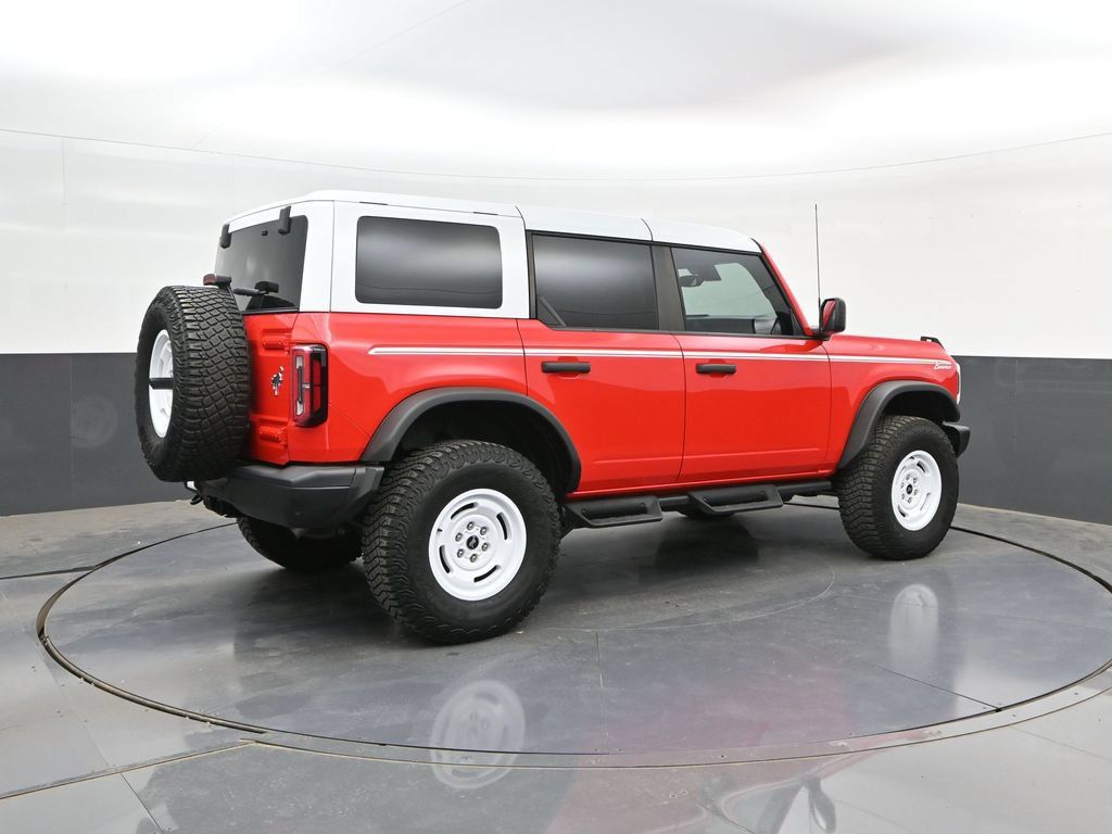 Used 2023 Ford Bronco Heritage Edition AWD/4WD image 15