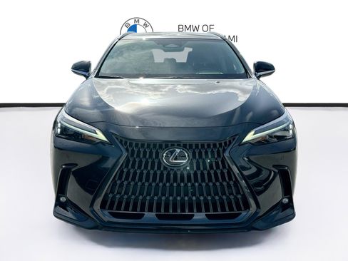 Used 2025 Lexus NX 250 FWD w/ Towing Package (2000 Lbs) image 2