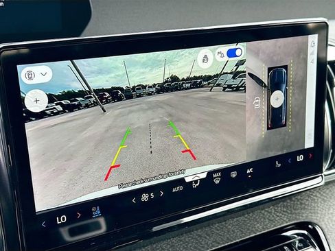 New 2025 Ford Expedition Tremor image 9