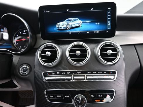 Used 2019 Mercedes-Benz C 300 4MATIC Sedan image 8