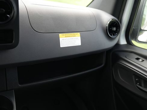 New 2025 Mercedes-Benz Sprinter 2500 image 21