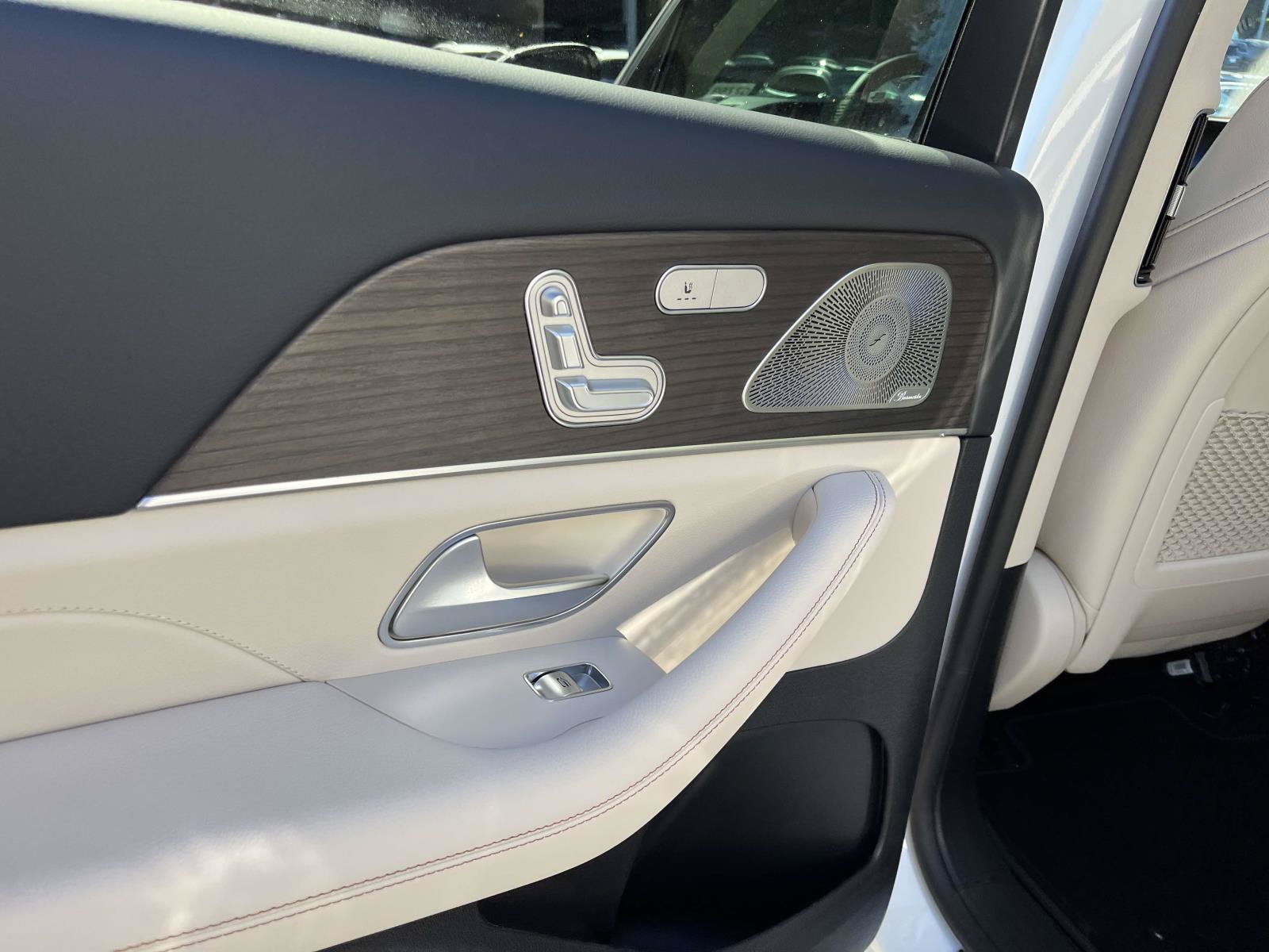 New 2027 Mercedes-Benz GLS 450 4MATIC image 42