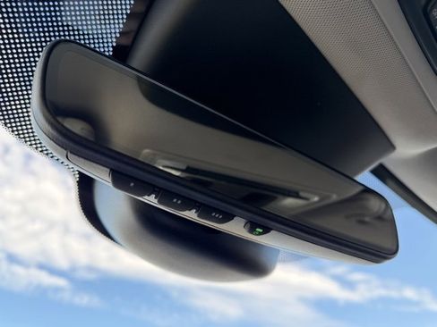 Used 2023 Honda Pilot Elite image 31