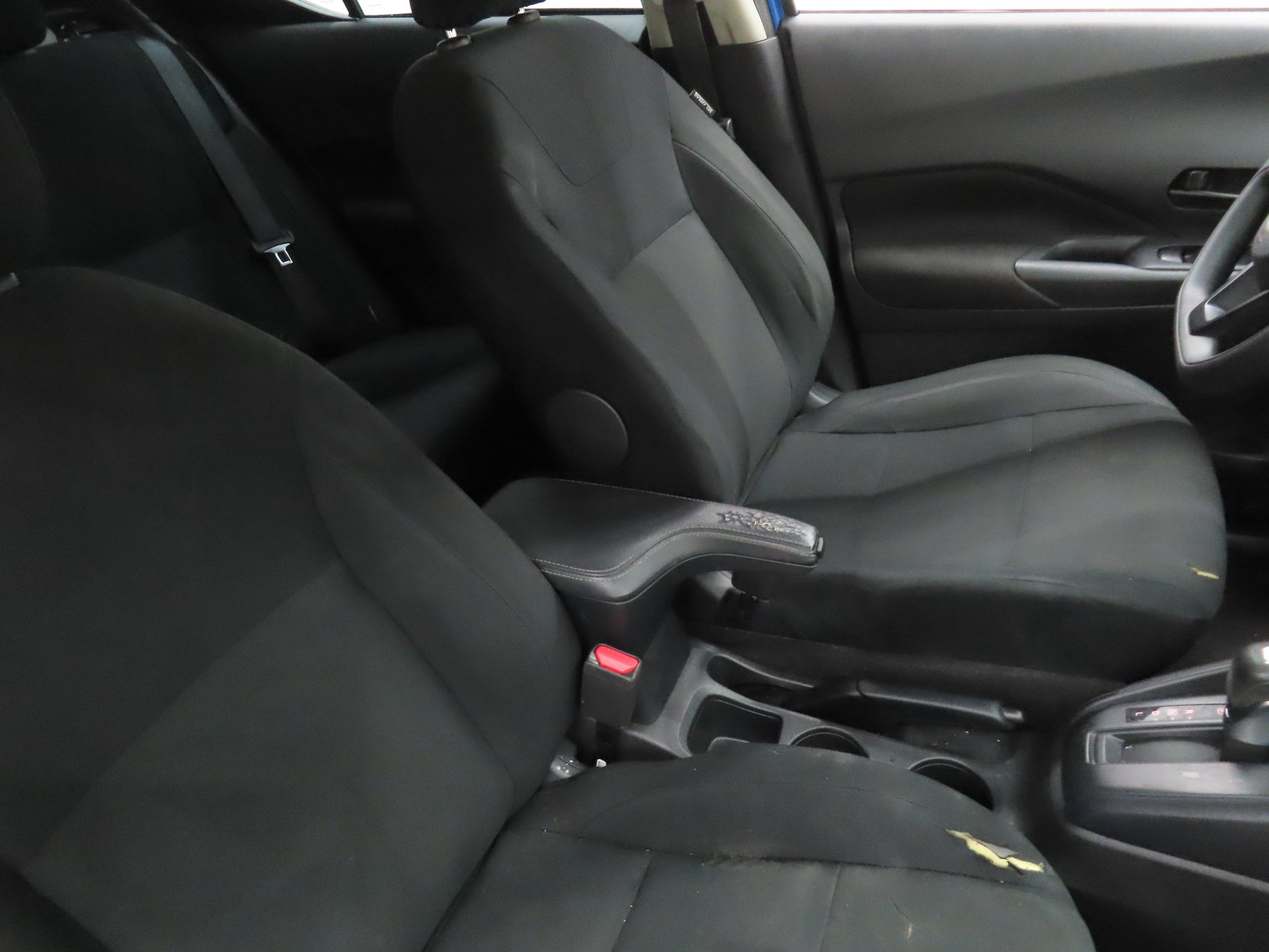Used 2024 Nissan Kicks S FWD image 25