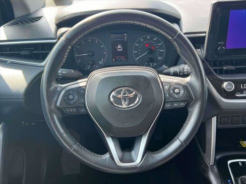 Certified 2023 Toyota Corolla Cross LE w/ Moonroof Package AWD/4WD image 16