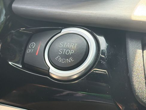 Used 2018 BMW X5 xDrive35i AWD/4WD image 17