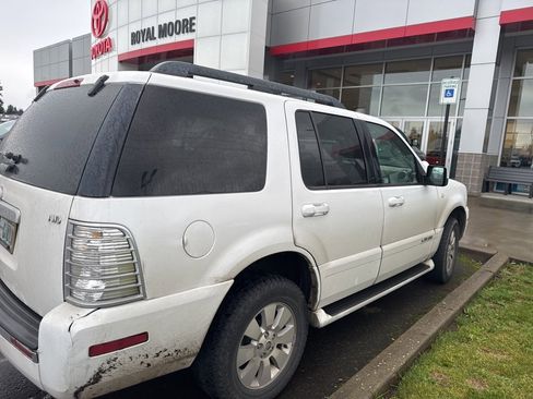 Used 2007 Mercury Mountaineer AWD image 2
