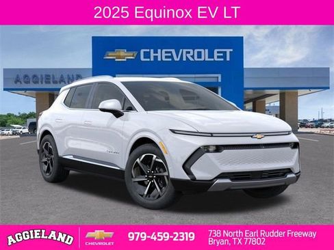 New 2025 Chevrolet Equinox EV LT image 7