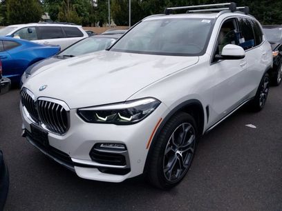 Used 2019 BMW X5 xDrive40i w/ Premium Package 2