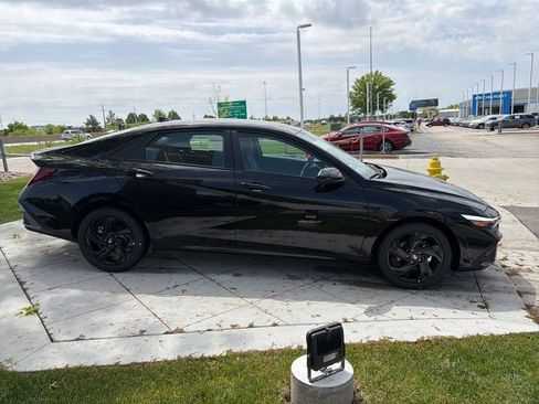 New 2026 Hyundai Elantra Sport FWD image 6