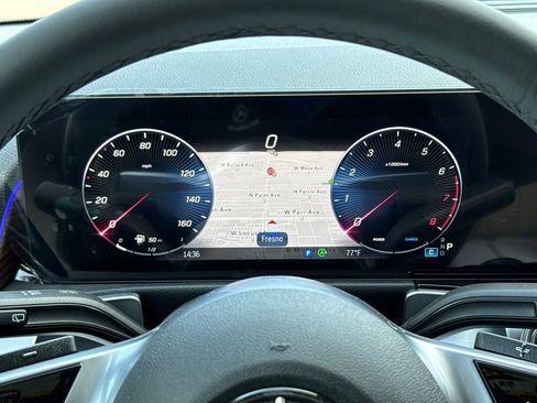 New 2026 Mercedes-Benz GLB 250 image 12
