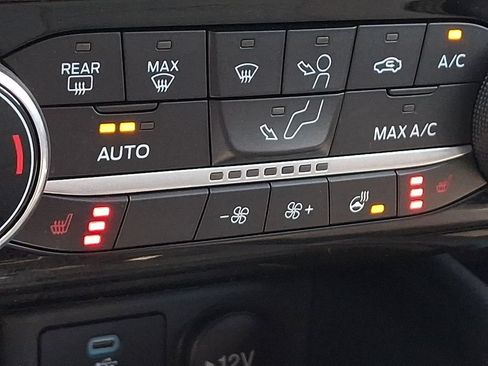 Certified 2022 Ford Escape SE w/ Convenience Package AWD/4WD image 25