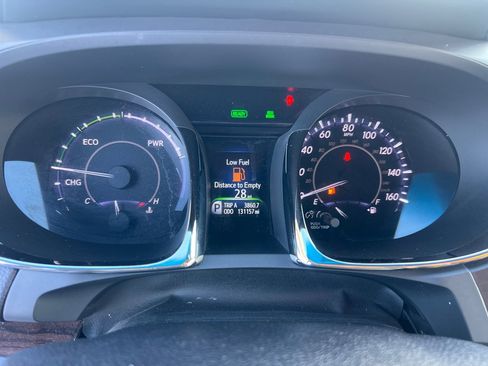 Used 2013 Toyota Avalon Limited image 32