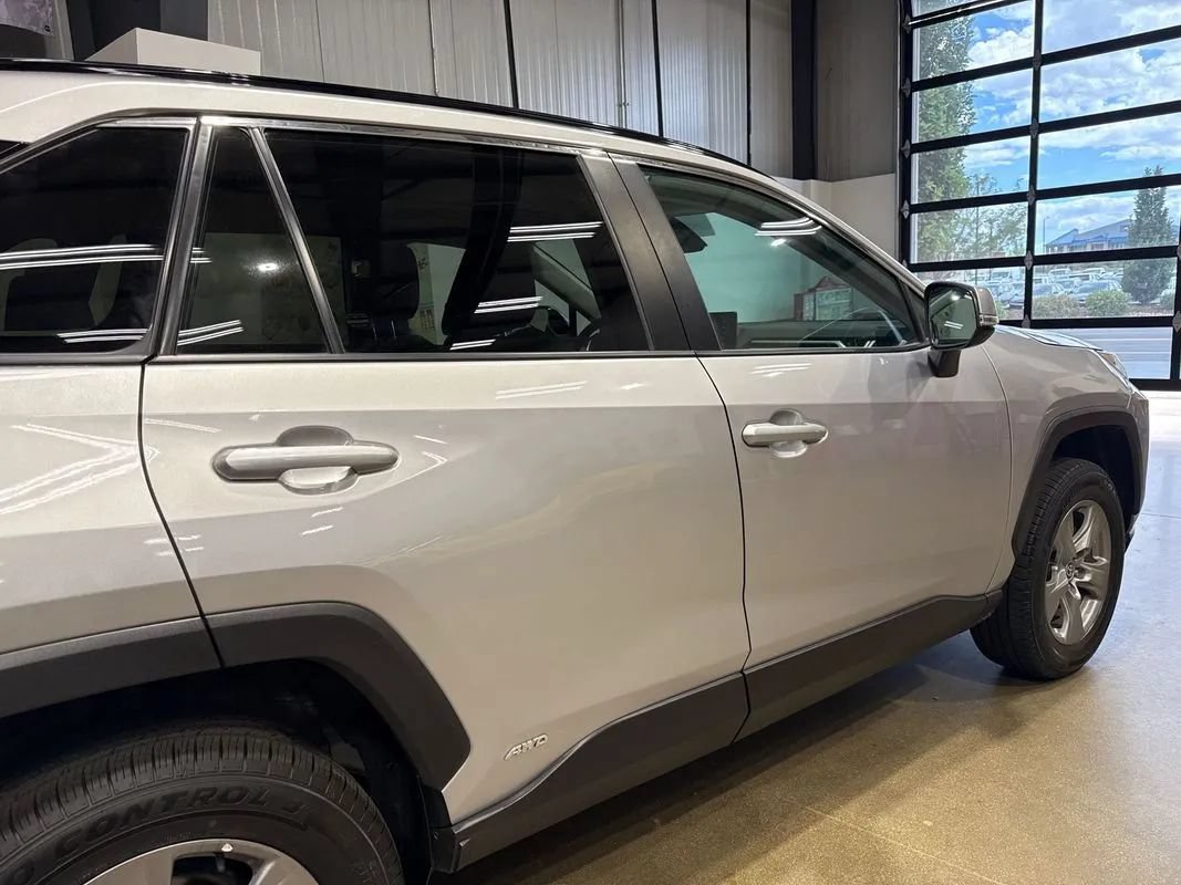 Used 2022 Toyota RAV4 XLE w/ Convenience Package AWD/4WD image 49