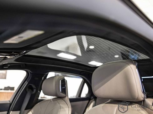 Used 2025 BMW 760i xDrive w/ Executive Package image 20