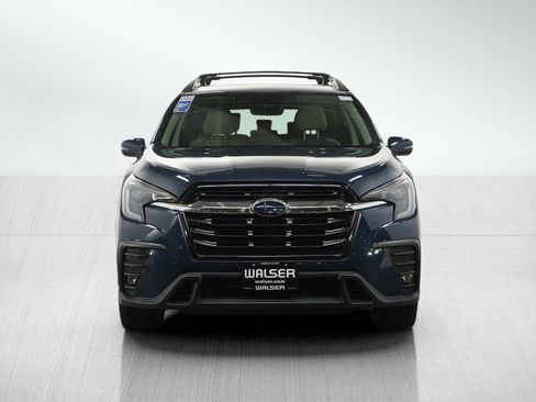 Used 2023 Subaru Ascent Limited AWD/4WD image 8