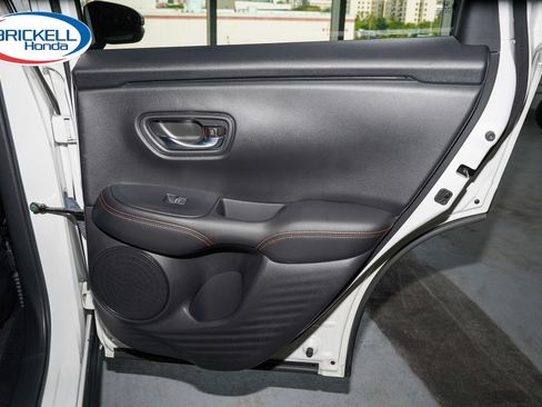 Used 2024 Honda HR-V Sport image 14