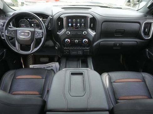 Used 2020 GMC Sierra 2500 AT4 w/ AT4 Premium Package image 21
