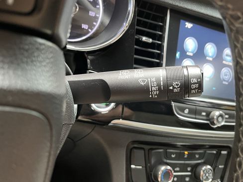 Used 2018 Buick Encore Preferred FWD image 16
