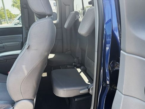 Used 2014 Toyota Tacoma 4x4 Access Cab V6 w/ TRD Off-Road Package image 8