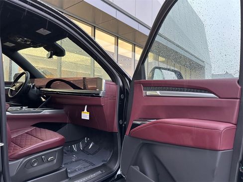 New 2026 Cadillac Escalade Sport w/ Touring Package image 11