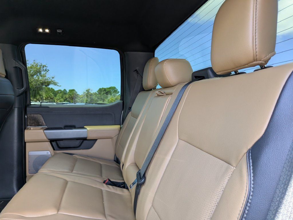Used 2025 Ford F250 Lariat w/ Chrome Package AWD/4WD image 18