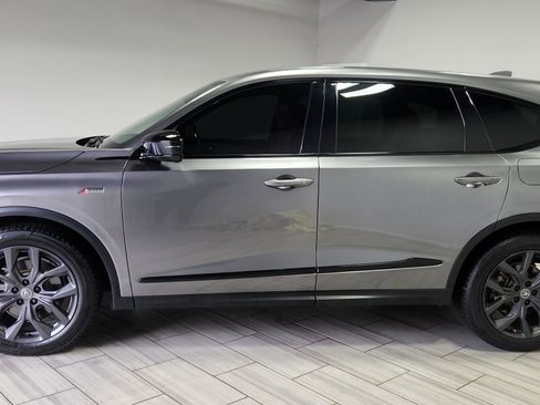 Used 2022 Acura MDX A-Spec image 2