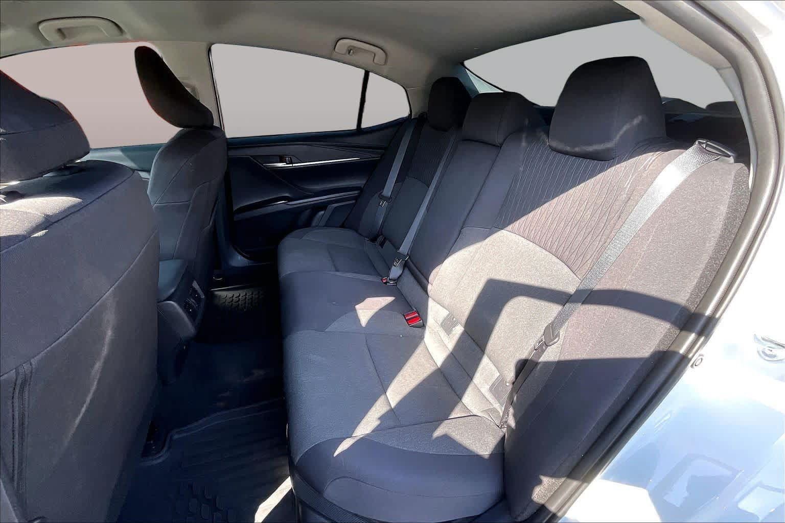 Used 2025 Toyota Camry LE FWD image 20