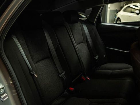 Used 2025 Honda Accord SE image 11