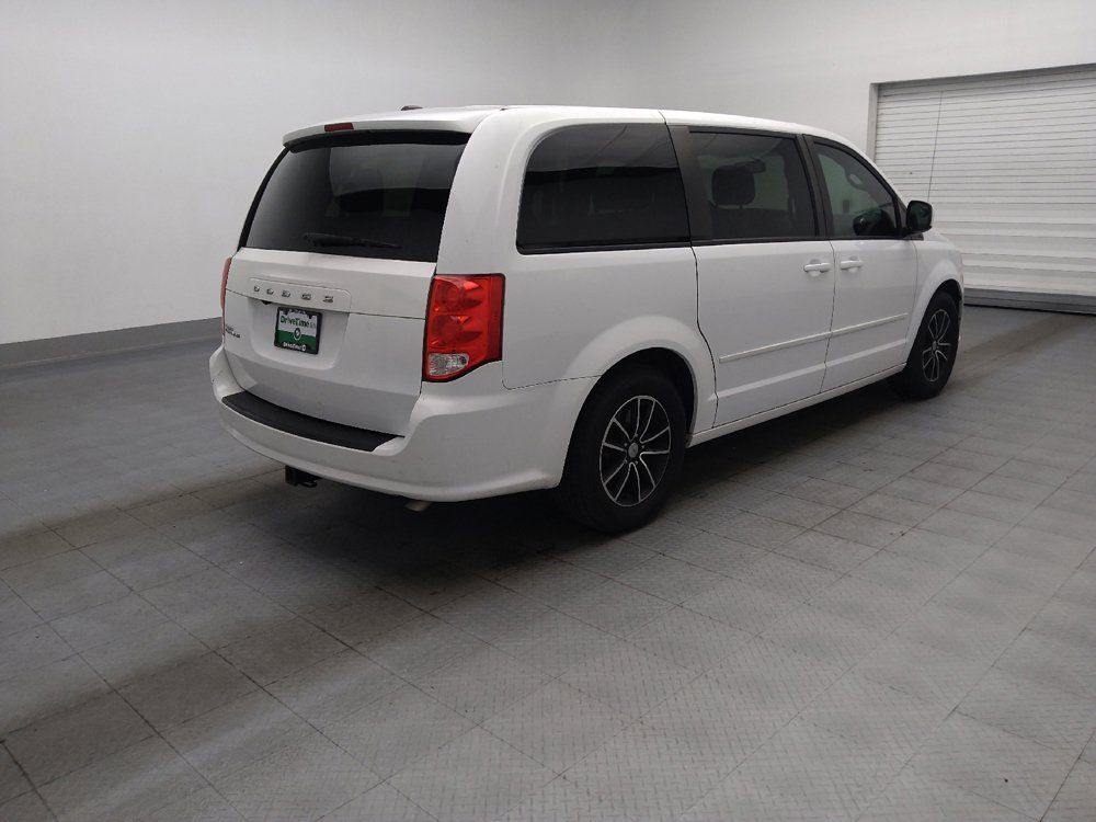 Used 2015 Dodge Grand Caravan SXT w/ Blacktop Package FWD image 10