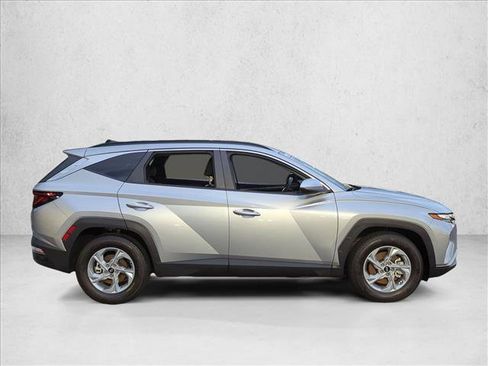 Used 2024 Hyundai Tucson SEL FWD image 4