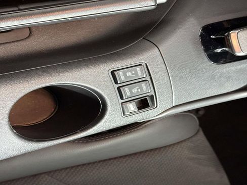 Used 2024 Nissan Z Performance w/ Floor Mat Package image 17