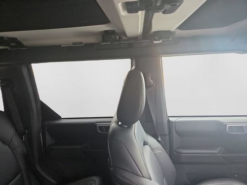 New 2026 Ford Bronco Badlands AWD/4WD image 27
