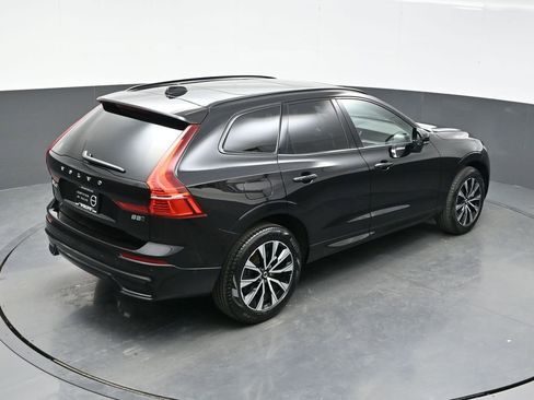 Used 2025 Volvo XC60 B5 Plus w/ Climate Package AWD/4WD image 36