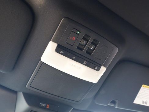 New 2026 Nissan Pathfinder Rock Creek w/ Rock Creek Premium Package AWD/4WD image 18