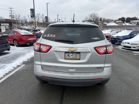 Used 2017 Chevrolet Traverse Premier image 5