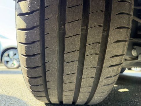 Used 2023 Tesla Model Y Long Range image 62