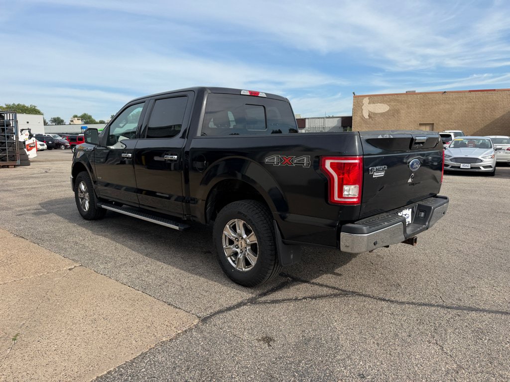 Used 2016 Ford F150 XLT w/ Equipment Group 302A Luxury AWD/4WD image 5