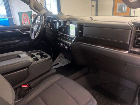 Used 2023 GMC Sierra 1500 Elevation w/ LPO, Elevation Black Package AWD/4WD image 43