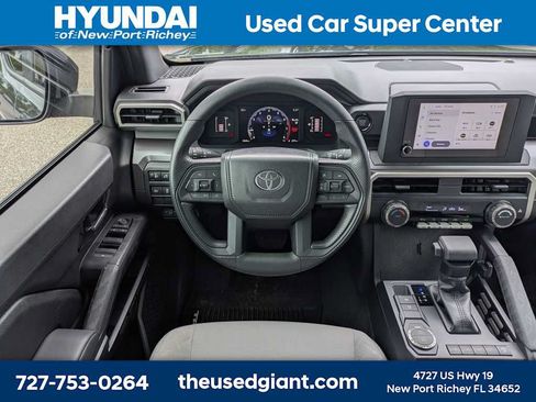 Used 2025 Toyota Tacoma SR5 RWD image 17