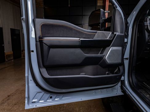 Used 2024 Ford F250 Platinum w/ Tremor Off-Road Package image 36