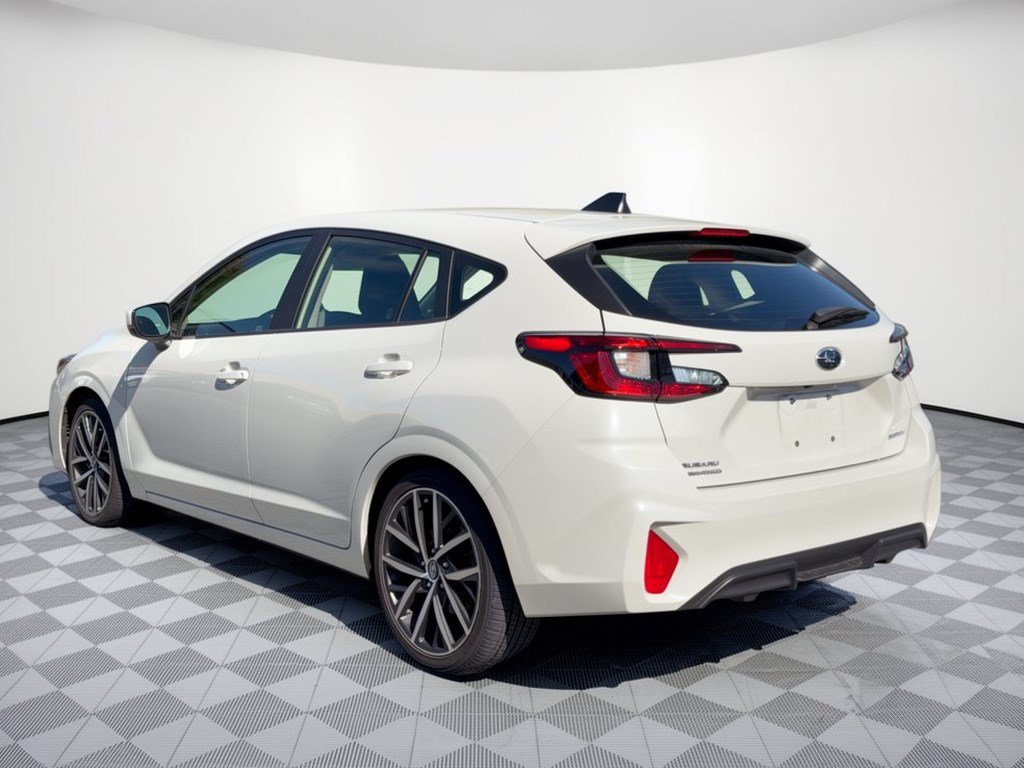 Used 2024 Subaru Impreza 2.0i Sport AWD/4WD image 3