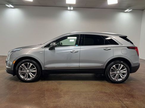 Used 2025 Cadillac XT5 Premium Luxury image 6