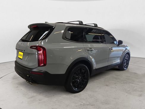 Used 2022 Kia Telluride EX w/ EX Premium Package AWD/4WD image 5